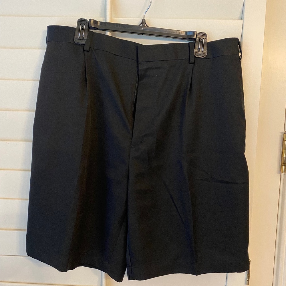 Walter Hagen Men's Shorts 10" Size 40